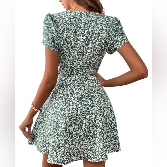 SHEIN Womens Floral Green and White A-Line Sundress NEW without tags - Picture 2 of 9